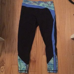 Ivivva Hyper Track Crop